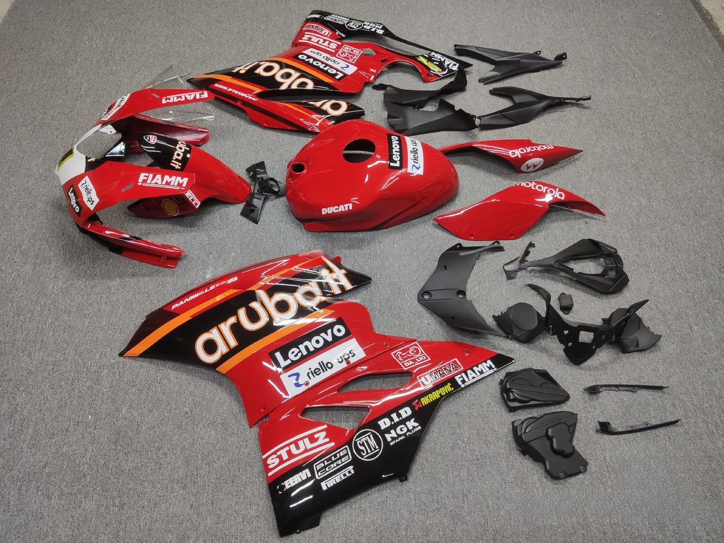 Ducati panigale v4 v4s 19--24years